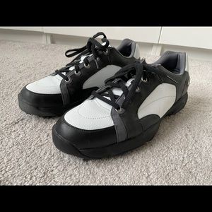 Oakley Men’s Golf Shoes Size 10